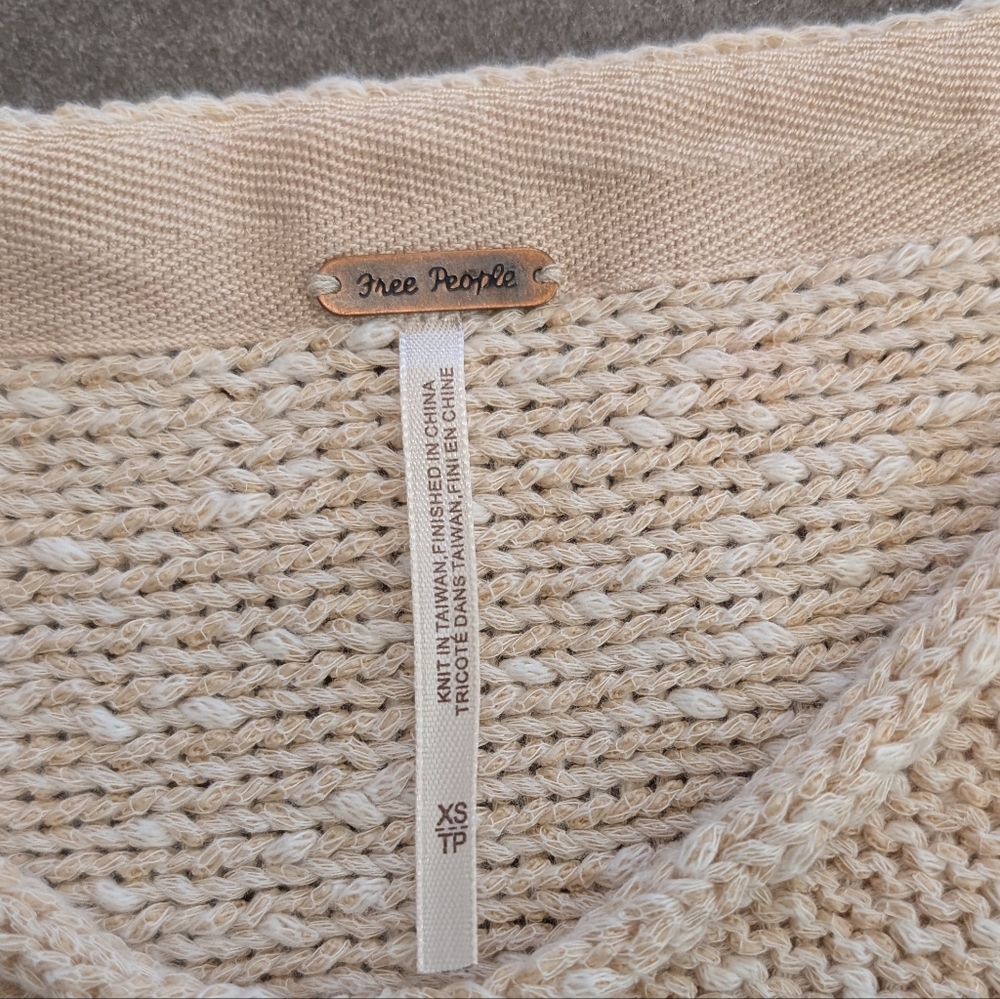 Free People Knit V-Neck Sweater - Picture 4 of 5